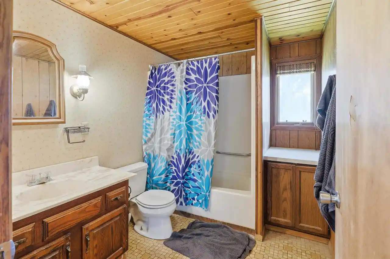 4th image of 917 Division Street Street, Mauston, WI 53948 | MLS# 2028430