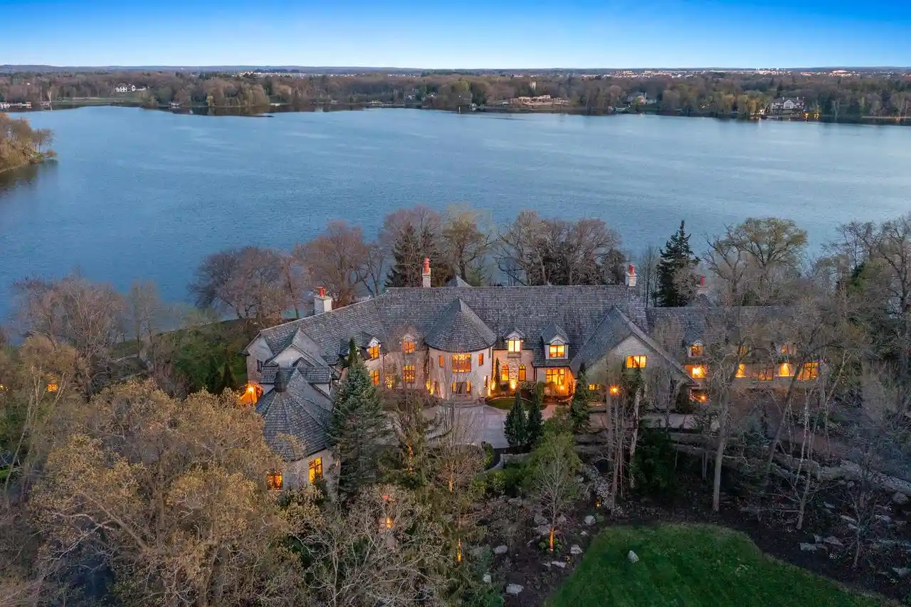 1st image of 4513 N Hewitts Point Road Road, Oconomowoc, WI 53066 | MLS# 1972418