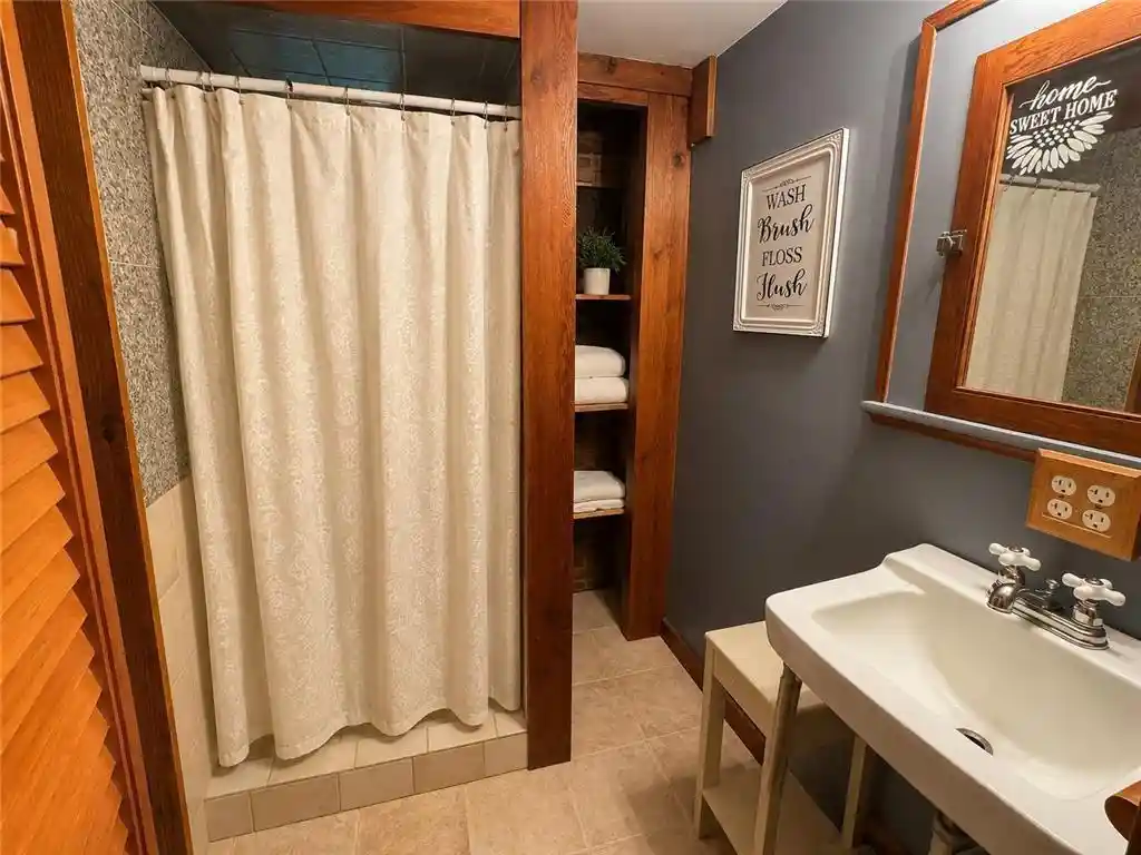 5th image of E9393 1080Th Avenue Avenue, Colfax, WI 54730 | MLS# 7111256