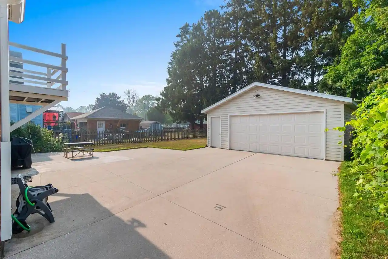 2nd image of 1710 24th Street Street, Two Rivers, WI 54241 | MLS# 1972451
