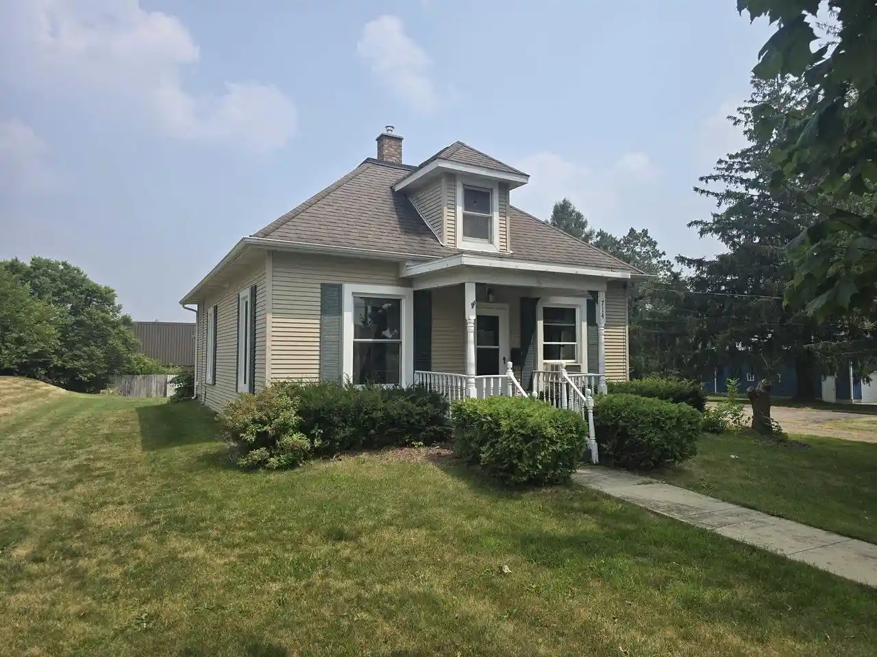 1st image of 714 Ridge Street Street, Mineral Point, WI 53565 | MLS# 2028443