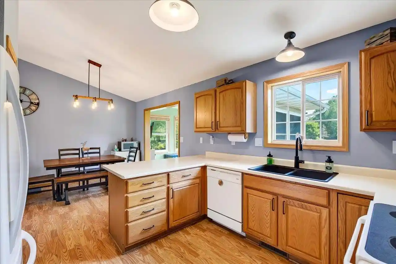 4th image of N7534 Burns Road Road, Beaver Dam, WI 53916 | MLS# 2028444