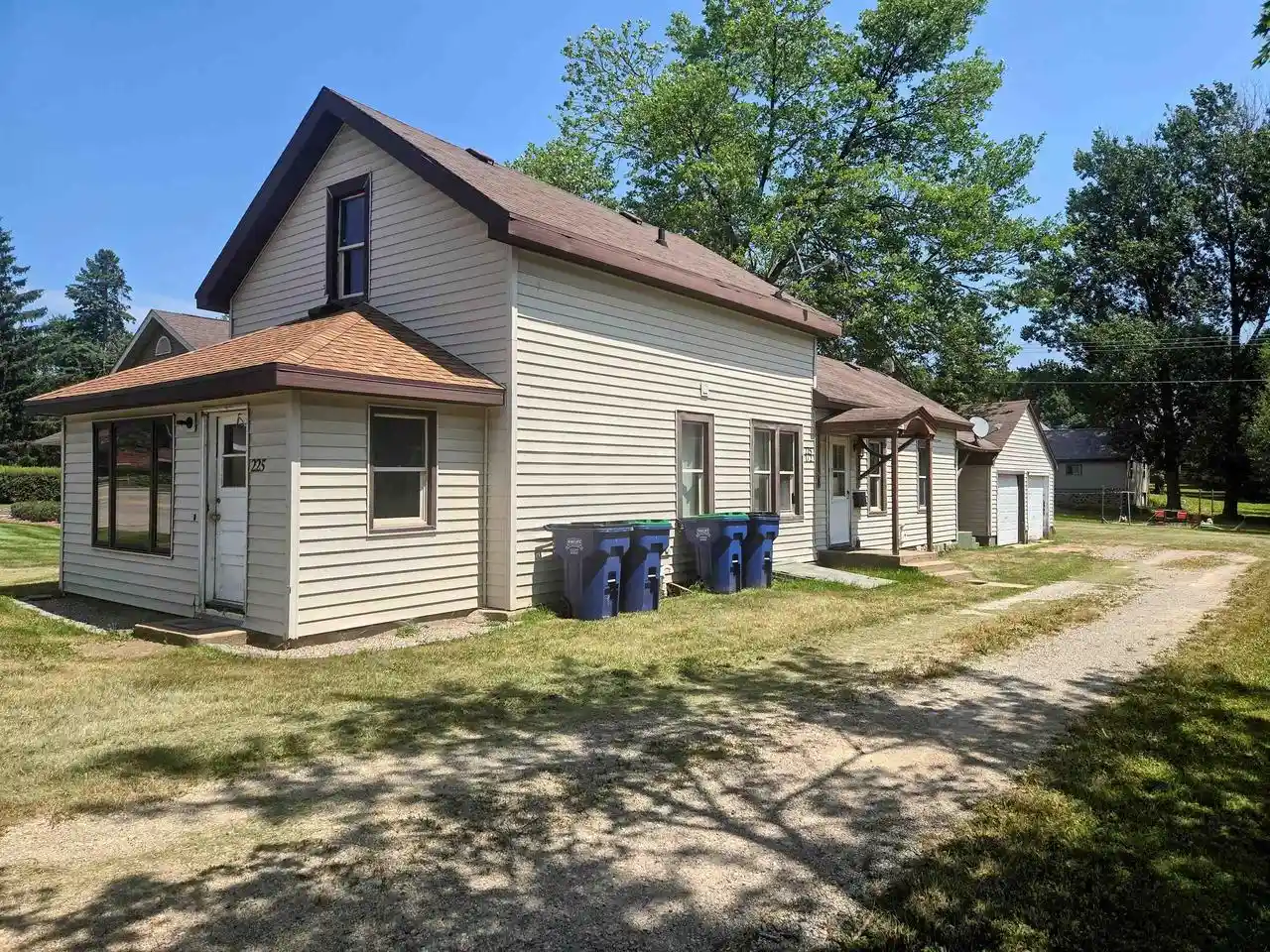 1st image of 225 S Main Street Street, Iola, WI 54945 | MLS# 50329399