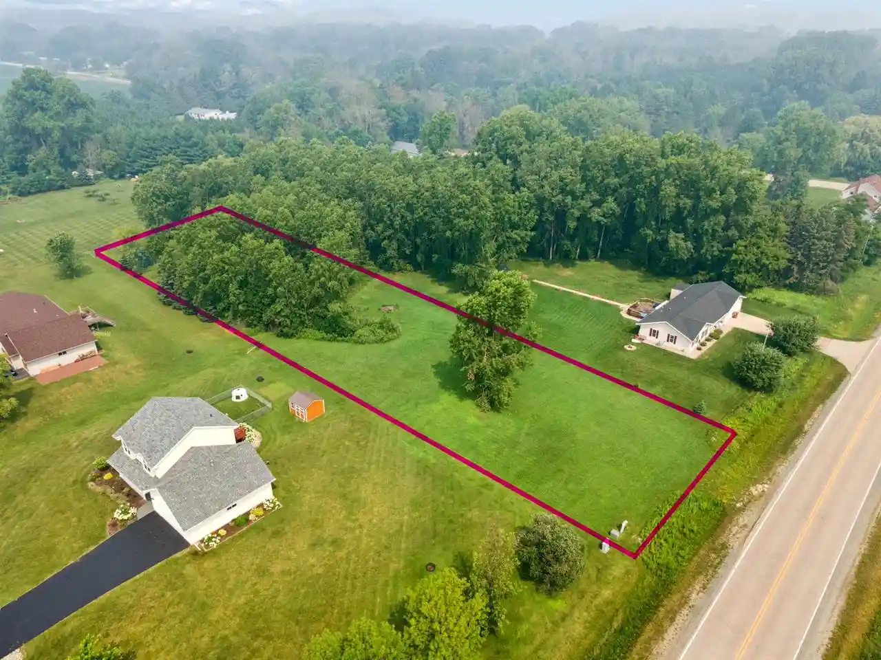 Homes for sale in Little Suamico, WI | 865 County Road J, Little Suamico, WI 54141 | MLS# 50329412