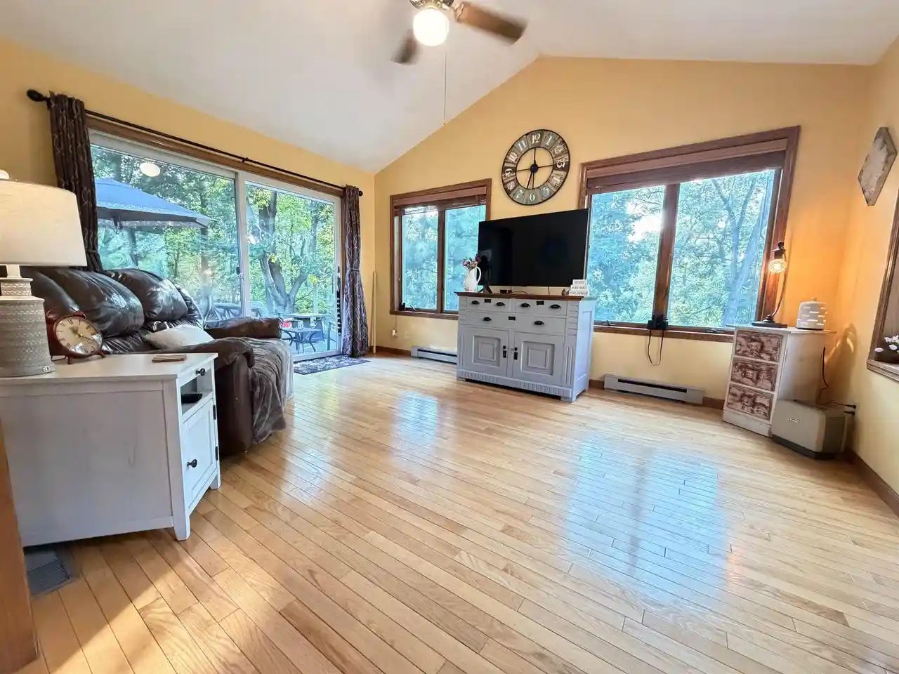 35th image of 3703 Skyview Dr Dr, Janesville, WI 53546 | MLS# 2028452