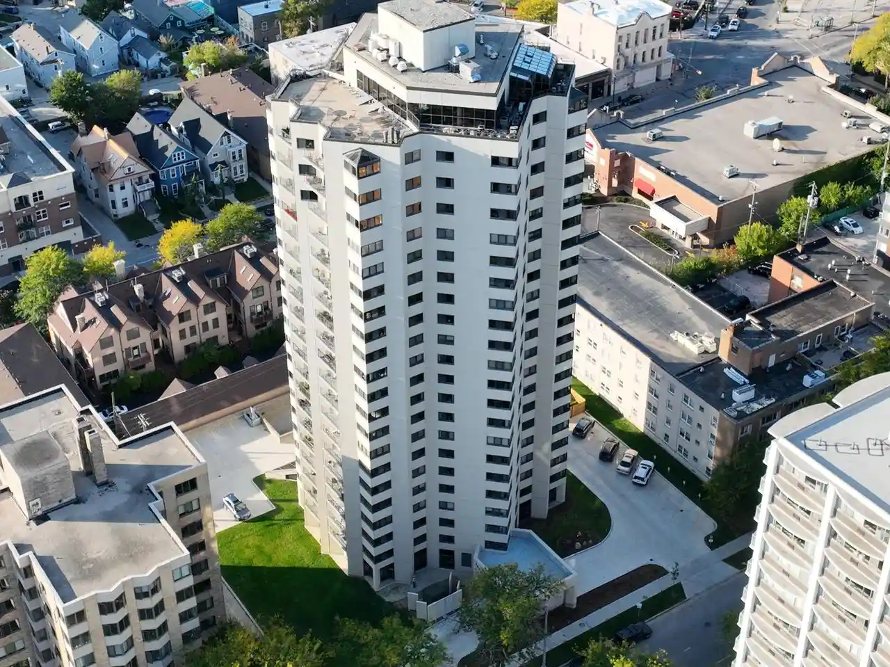 Homes for sale in Milwaukee, WI | 1633 N Prospect Avenue Avenue #17C, Milwaukee, WI 53202 | MLS# 1972480