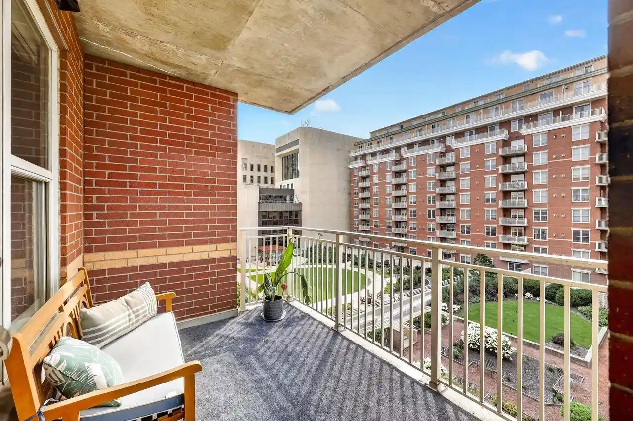 1st image of 333 W Mifflin Street Street #1057, Madison, WI 53703 | MLS# 2028456