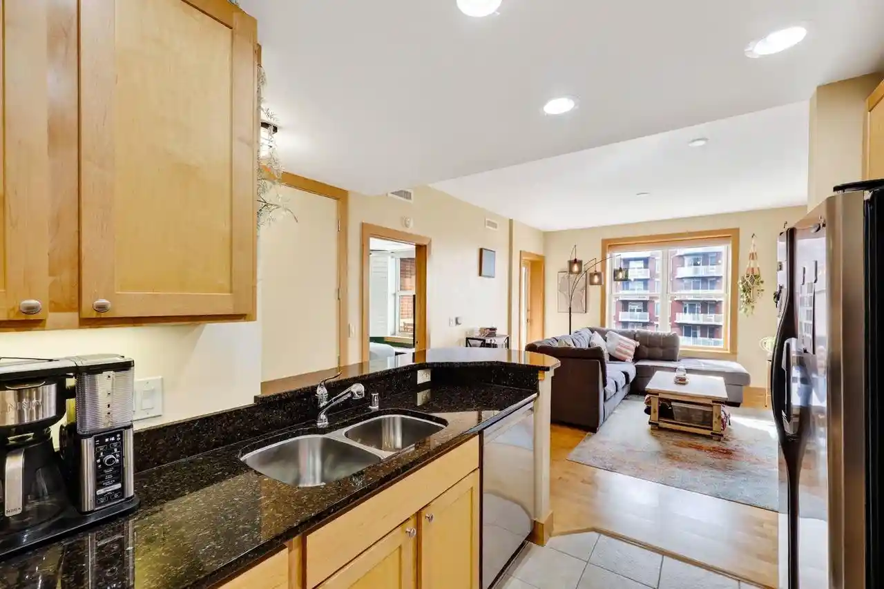 2nd image of 333 W Mifflin Street Street #1057, Madison, WI 53703 | MLS# 2028456