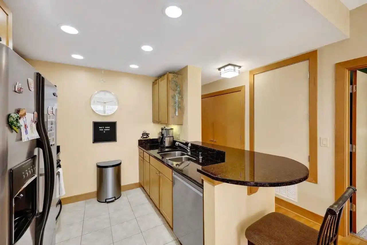38th image of 333 W Mifflin Street Street #1057, Madison, WI 53703 | MLS# 2028456