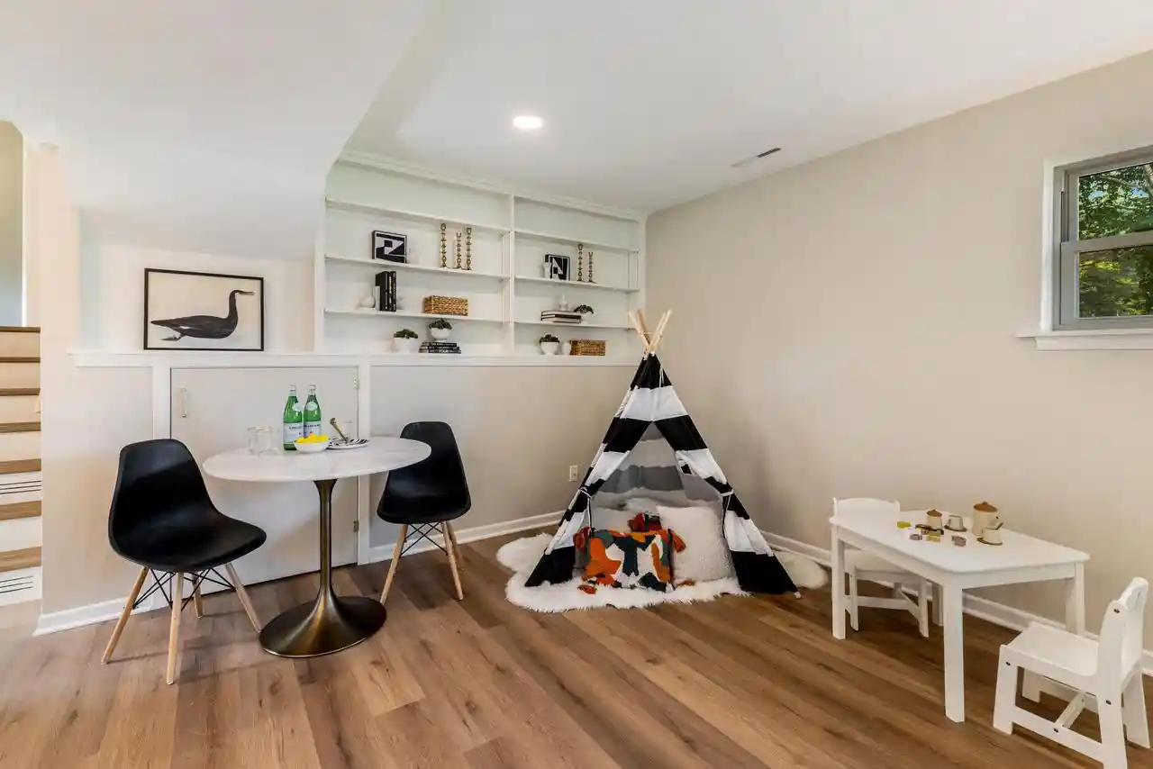 18th image of 11630 N Riverland Road Road, Mequon, WI 53092 | MLS# 1972484