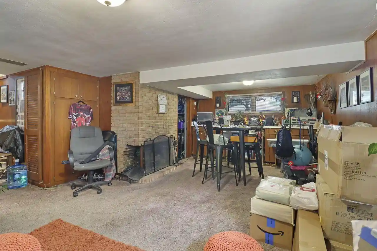 Photo 4 of Single family home for sale at 629 North Street Street, Racine, WI 53402 | MLS# 1972489 | Listing updated on 2026-09-23