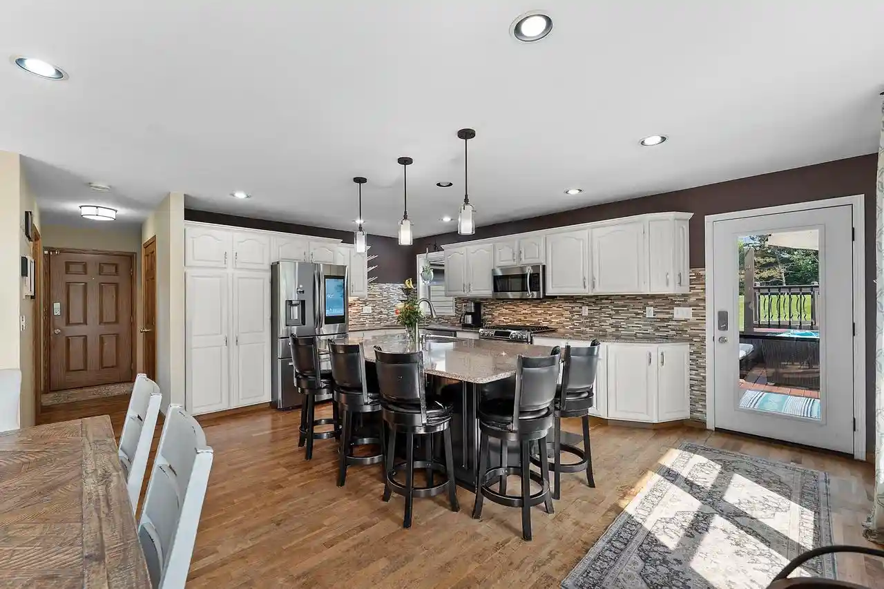 3rd image of 3401 Knox Lane Lane, Neenah, WI 54956 | MLS# 50329434