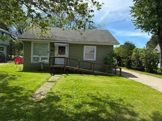 Photo 1 of Single family home for sale at 1117 Fischer Street Street, Gresham, WI 54128 | MLS# 50329109 | Listing updated on 2026-07-20