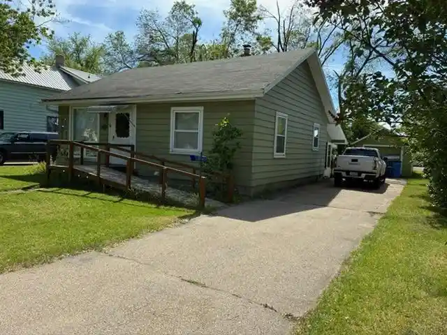 Photo 2 of Single family home for sale at 1117 Fischer Street Street, Gresham, WI 54128 | MLS# 50329109 | Listing updated on 2026-07-20