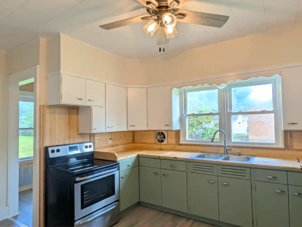 5th image of 1101 East Avenue Avenue, Boscobel, WI 53805 | MLS# 2028468