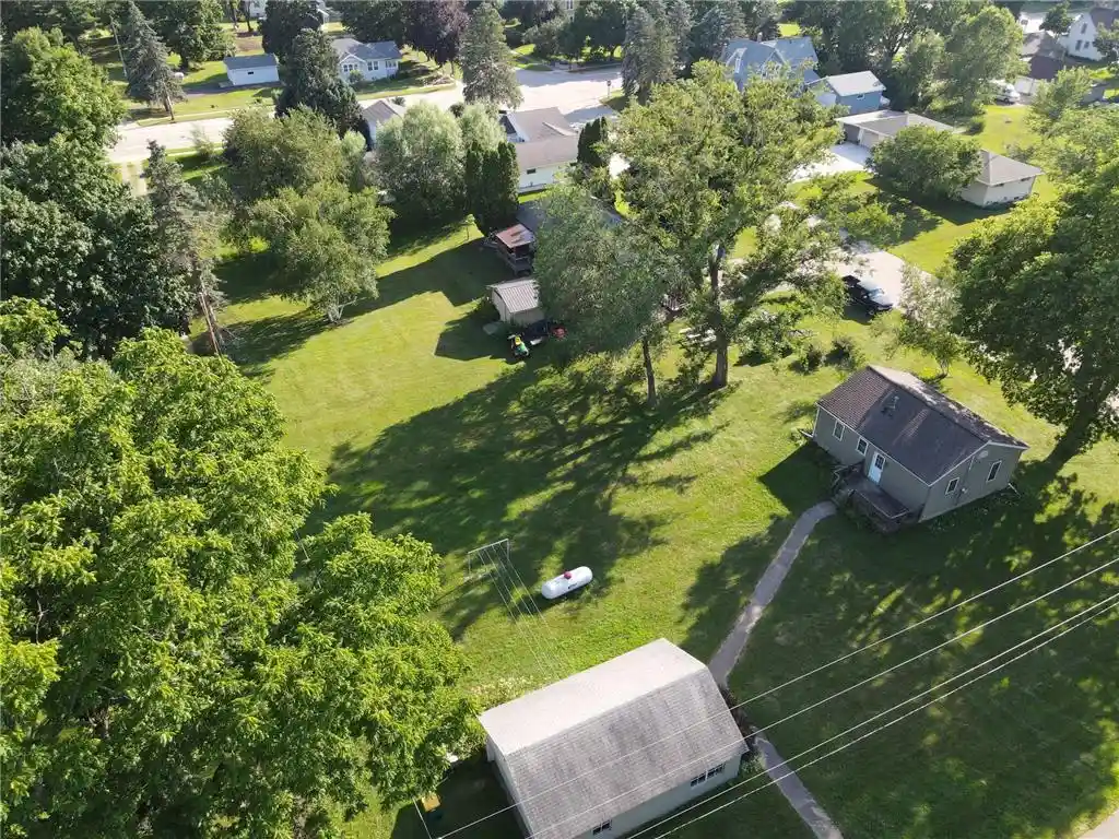 2nd image of 315 Cedar Street Street, Pepin, WI 54759 | MLS# 7112507