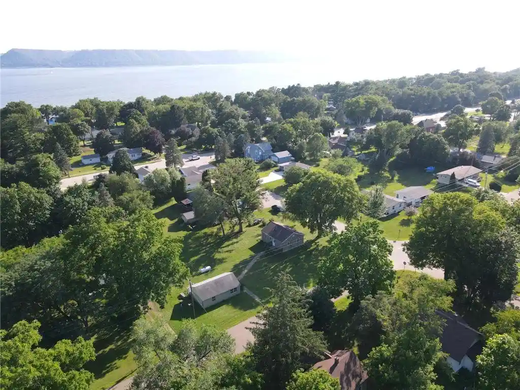 3rd image of 315 Cedar Street Street, Pepin, WI 54759 | MLS# 7112507