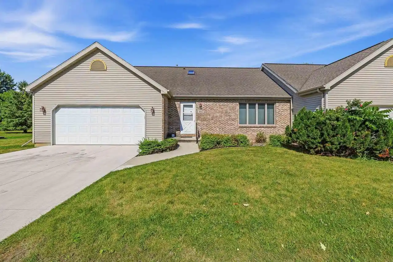 1st image of 178 E Pioneer Road Road, Fond Du Lac, WI 54935 | MLS# 50329438