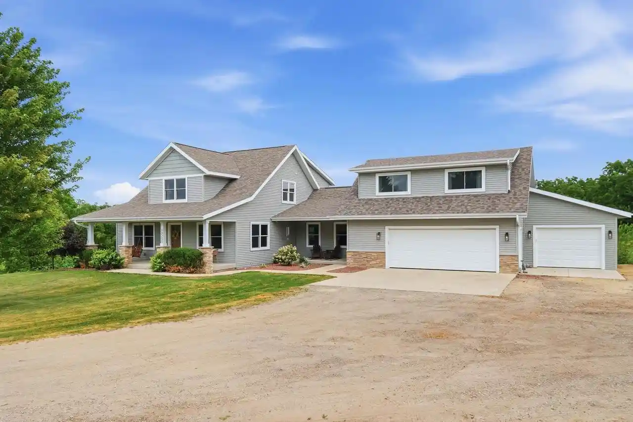 1st image of 10250 County Id Road Road, Mount Horeb, WI 53572 | MLS# 2028481
