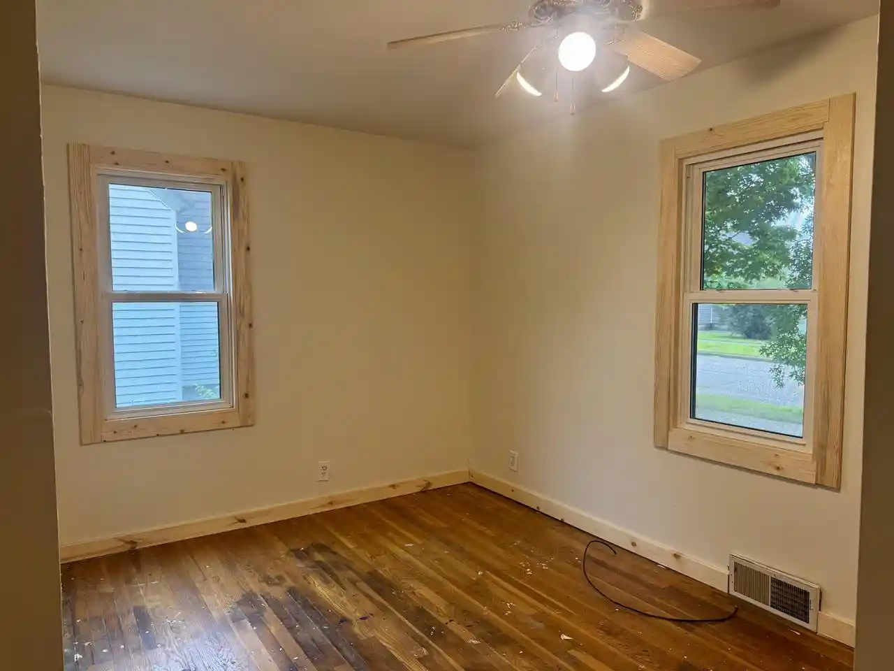 4th image of 820 N Wacouta Avenue Avenue, Prairie Du Chien, WI 53821 | MLS# 2028482