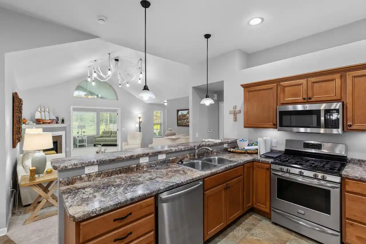 Photo 4 of Condo for sale at 2301 E Sienna Way, Appleton, WI 54913 | MLS# 1972530 | Listing updated on 2026-09-30