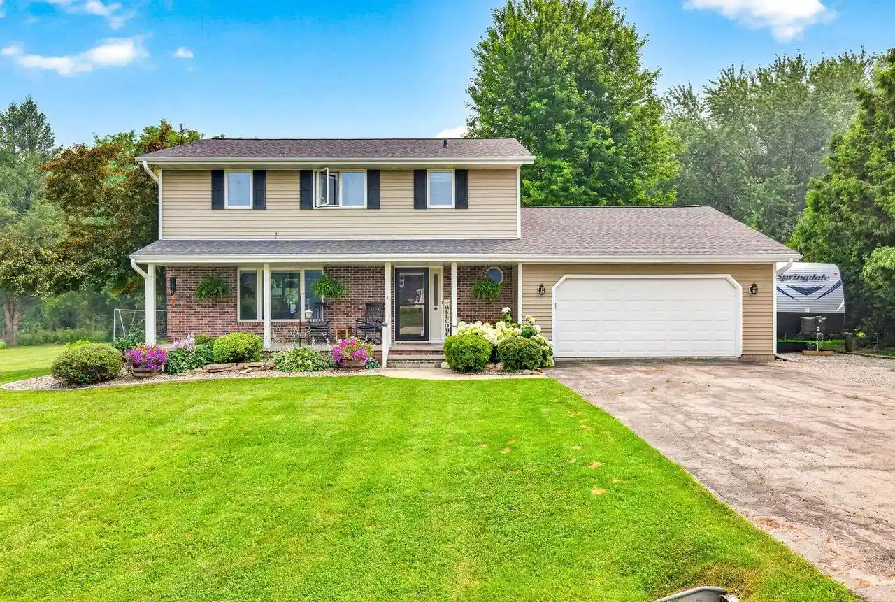 Homes for sale in Hortonville, WI | W7681 Hillwood Court Court, Hortonville, WI 54944 | MLS# 50329435