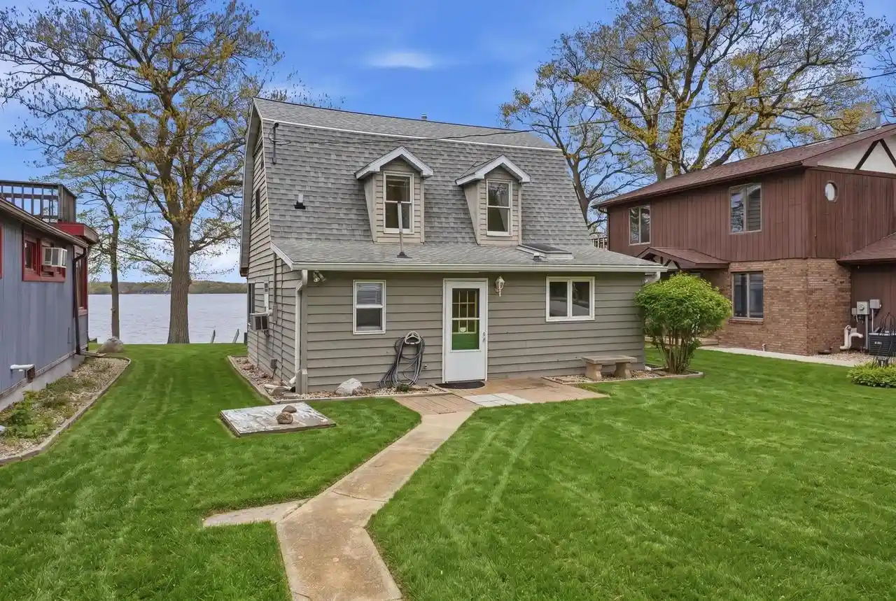 1st image of 2029 Skyline Dr Dr, Stoughton, WI 53589 | MLS# 2028493