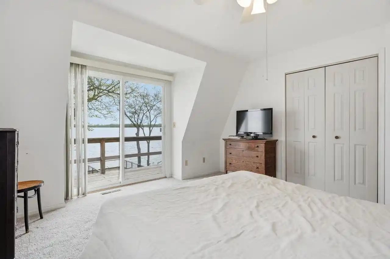 3rd image of 2029 Skyline Dr Dr, Stoughton, WI 53589 | MLS# 2028493