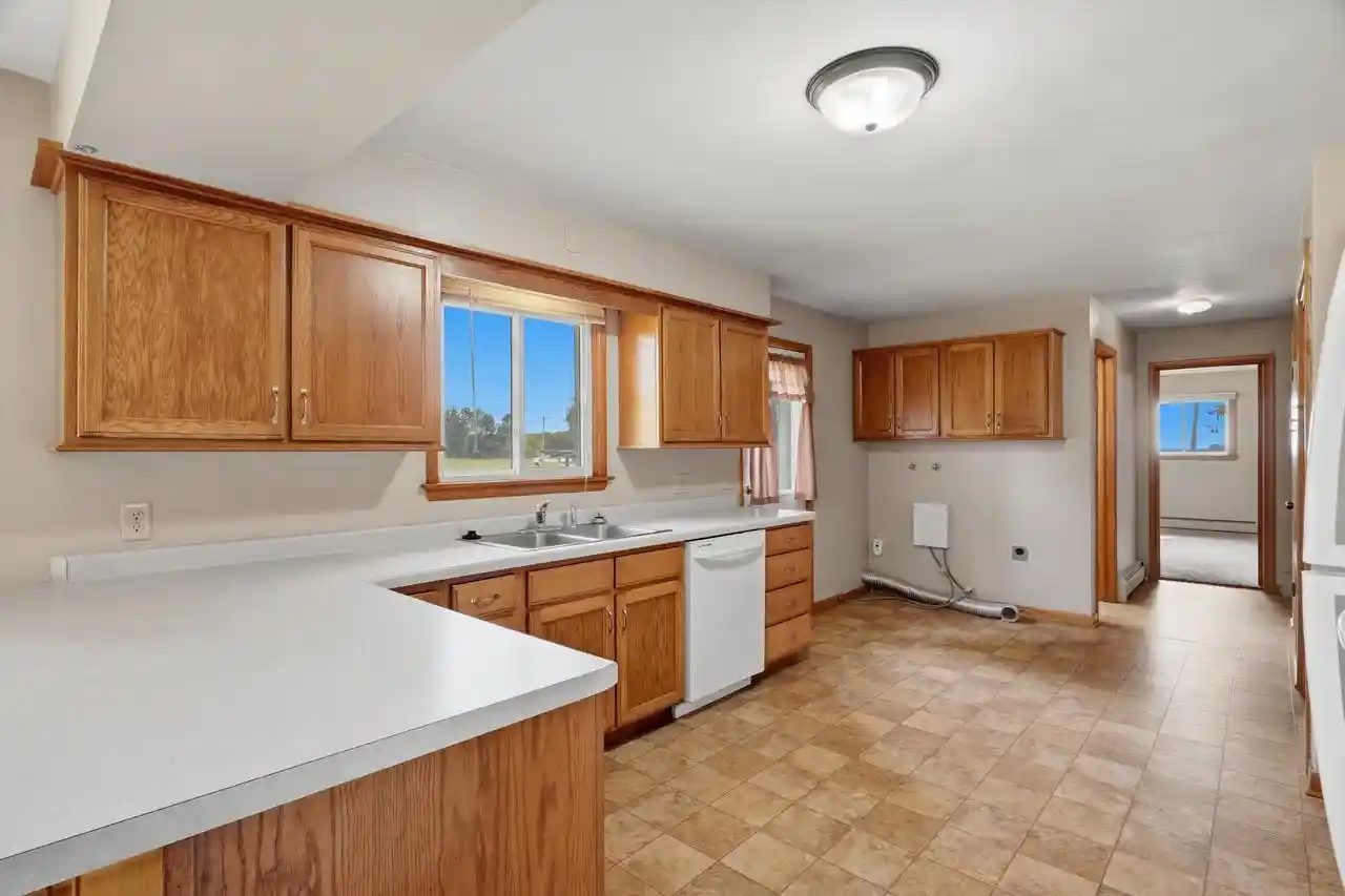 30th image of 1412 N Oak Avenue Avenue, Marshfield, WI 54449 | MLS# 22603400