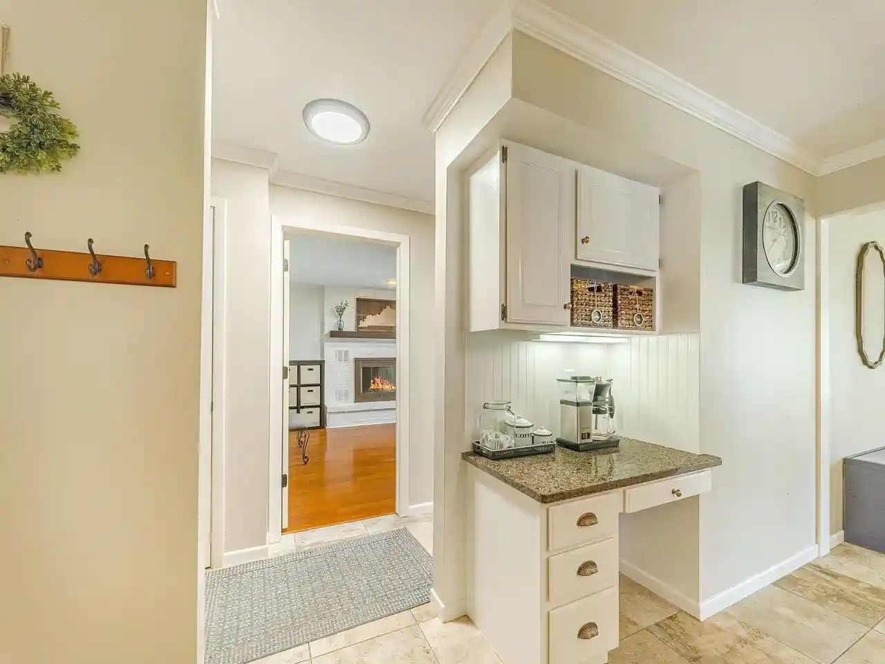 5th image of 604 Woodlawn Way Way, Verona, WI 53593 | MLS# 2028495