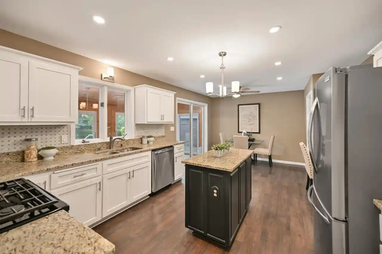 4th image of 11115 N Wyngate Trace Trace, Mequon, WI 53092 | MLS# 1972542
