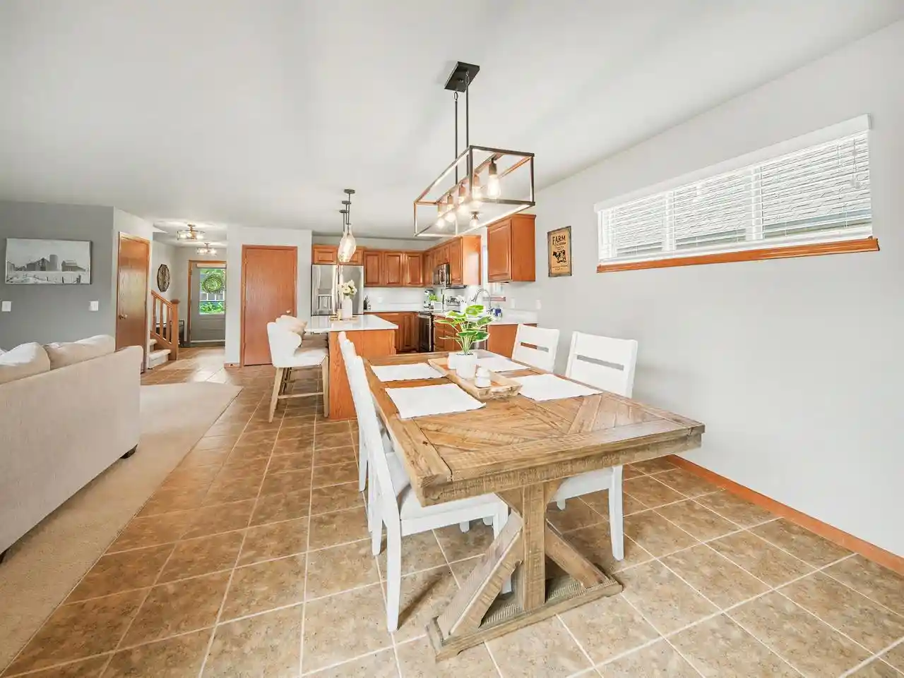 Photo 4 of Single family home for sale at 3821 Stonebridge Dr Dr, Madison, WI 53719 | MLS# 2028498 | Listing updated on 2026-09-10
