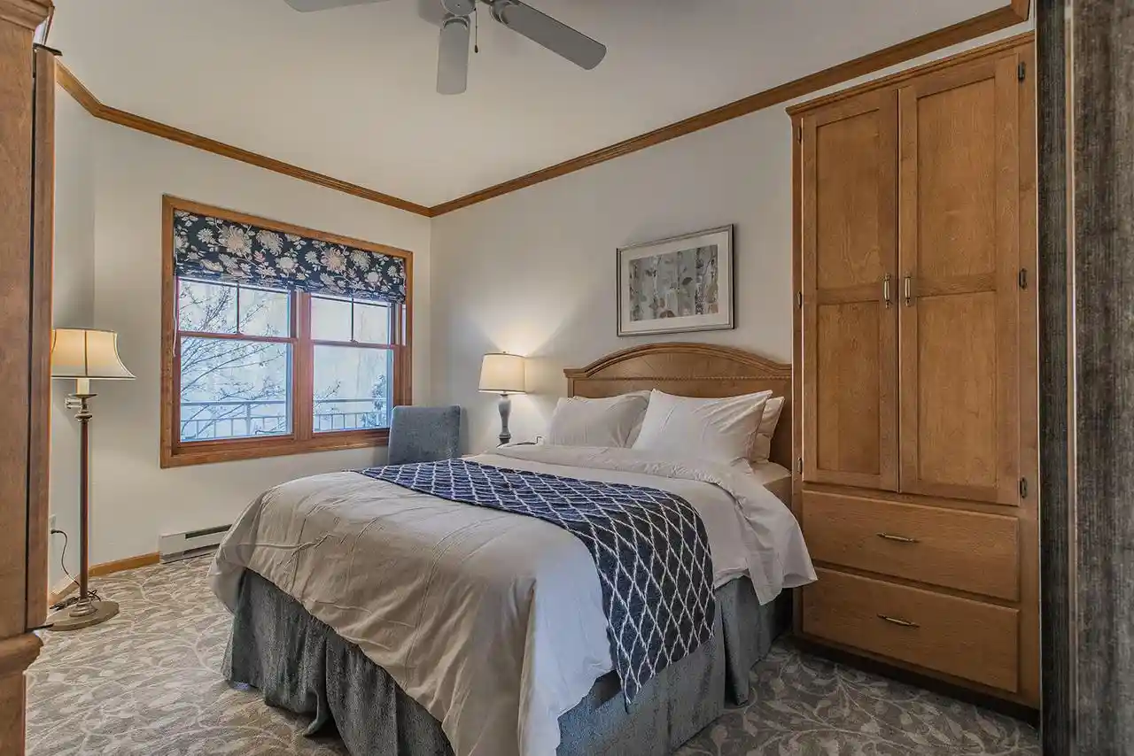 Homes for sale in Elkhart Lake, WI | 101 Osthoff Avenue Avenue #285, Elkhart Lake, WI 53020 | MLS# 1972552