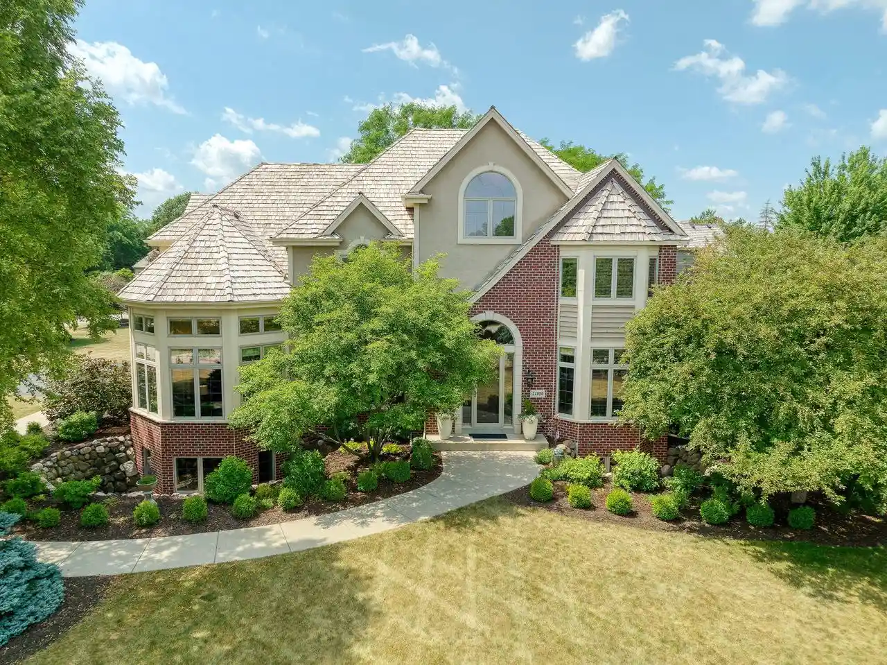1st image of 21100 Chancery Court Court, Brookfield, WI 53045 | MLS# 1972561