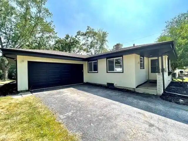 1st image of N87w17833 Shepherd Dr Dr, Menomonee Falls, WI 53051 | MLS# 1972569