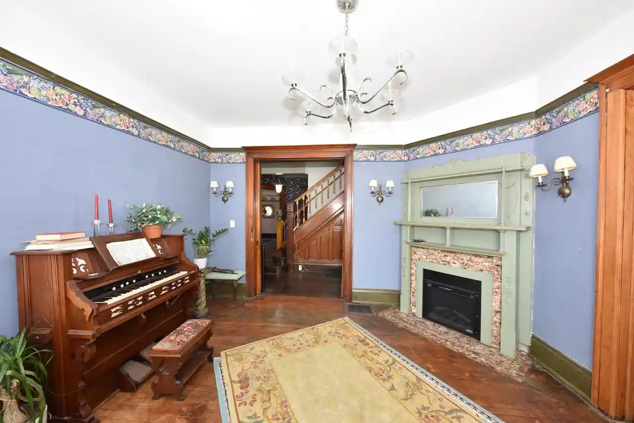 3rd image of 1016 N 29Th Street Street, Milwaukee, WI 53208 | MLS# 1972580
