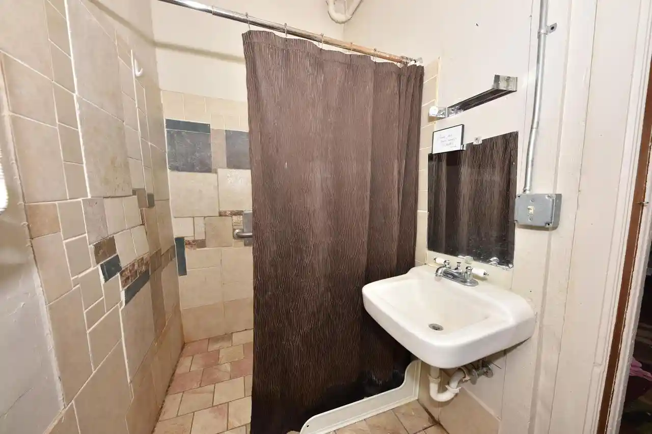 5th image of 1016 N 29Th Street Street, Milwaukee, WI 53208 | MLS# 1972580