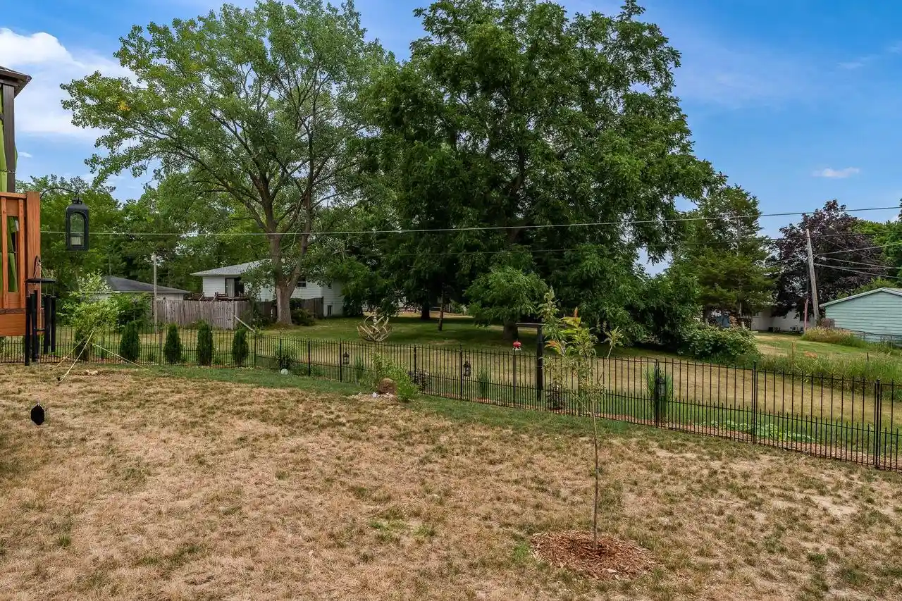 44th image of 2143 Christilla Dr Dr, Beloit, WI 53511 | MLS# 2028518