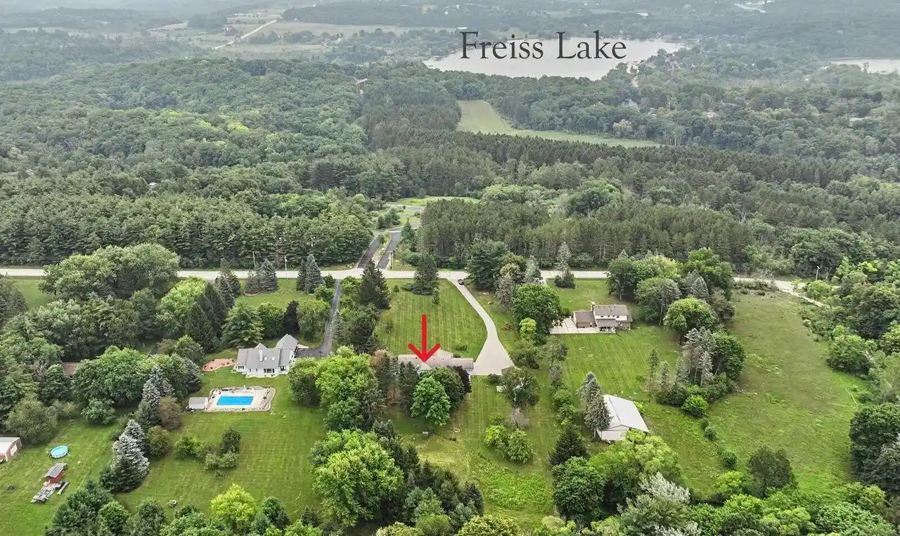 56th image of 1661 Friess Lake Road Road, Hubertus, WI 53033 | MLS# 1972587