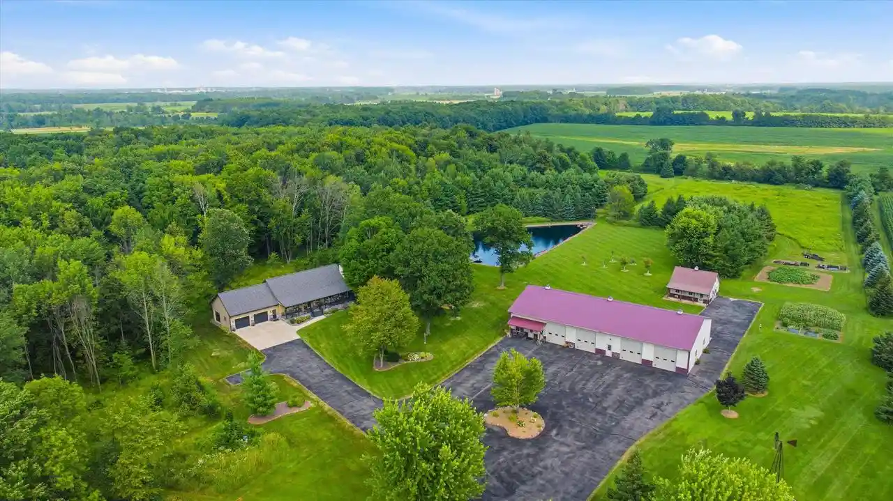 Photo 2 of Single family home for sale at 9432 State Hwy 186, Auburndale, WI 54412 | MLS# 22603407 | Listing updated on 2026-07-22