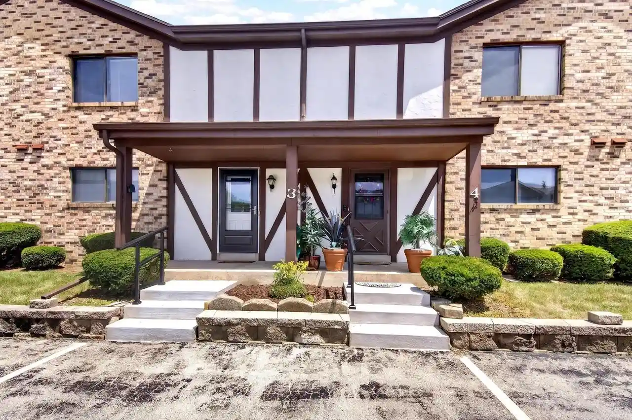 1st image of 5616 Cambridge Lane Lane #4, Mount Pleasant, WI 53406 | MLS# 1972589