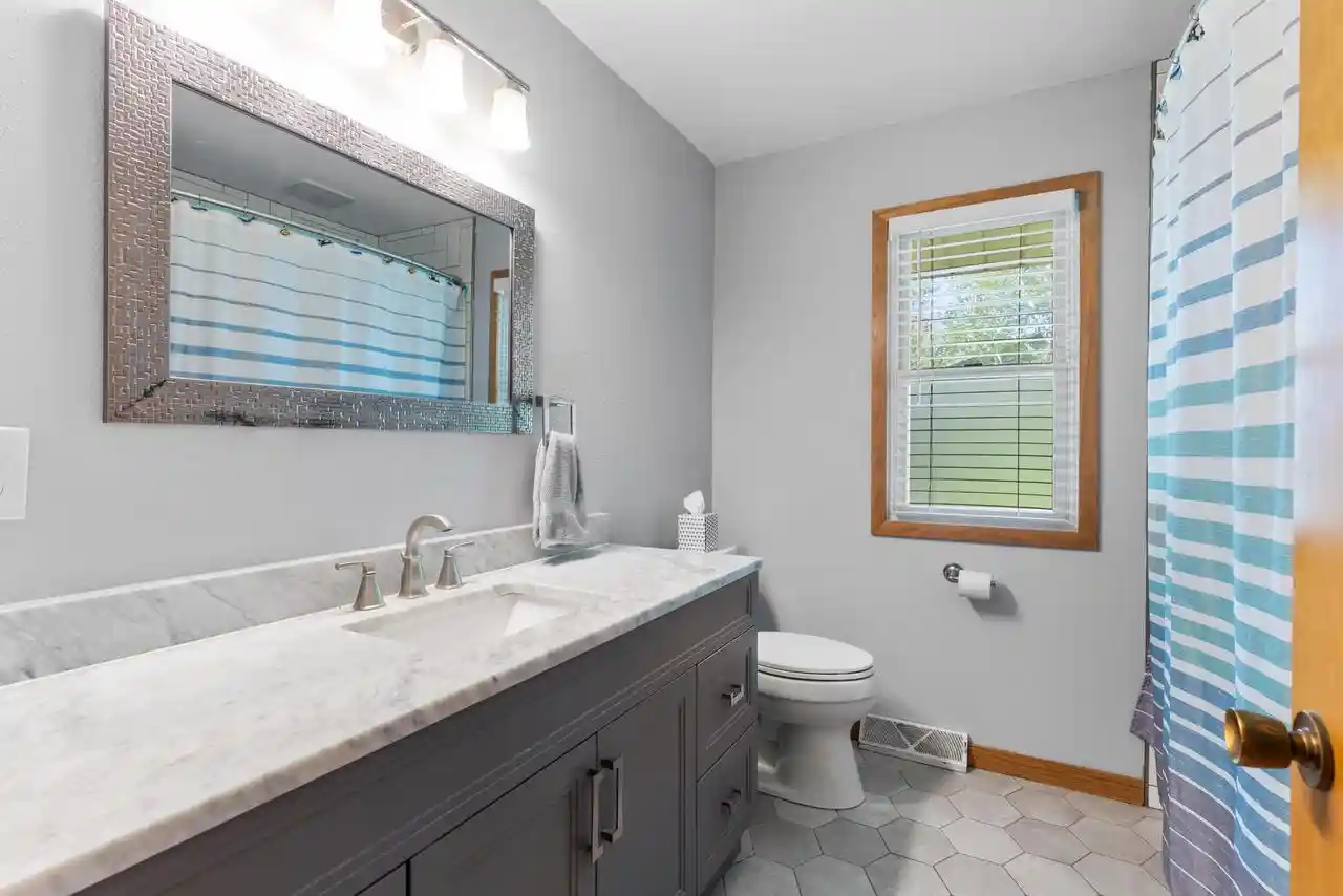 2nd image of 575 Kenmar Road Road, Brookfield, WI 53005 | MLS# 1972592
