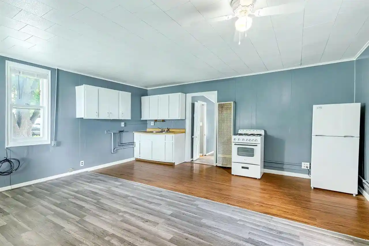 2nd image of 715 & 735 E Madison Street Street, Platteville, WI 53818 | MLS# 2028531