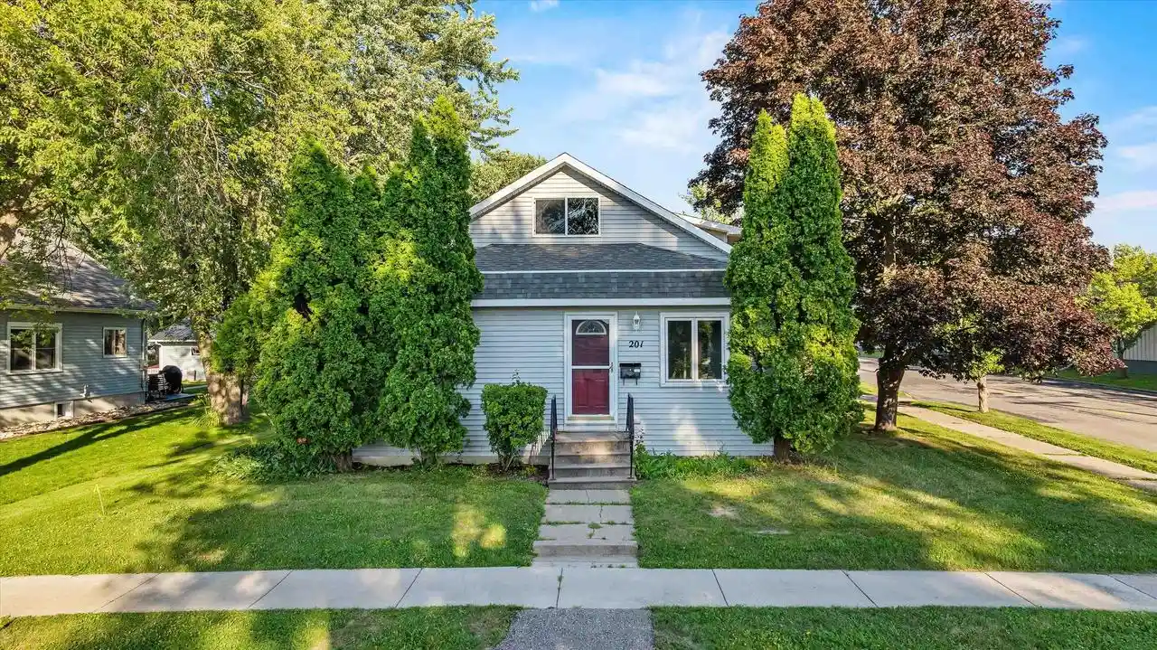 1st image of 201 N Cedar Avenue Avenue, Marshfield, WI 54449 | MLS# 22603415