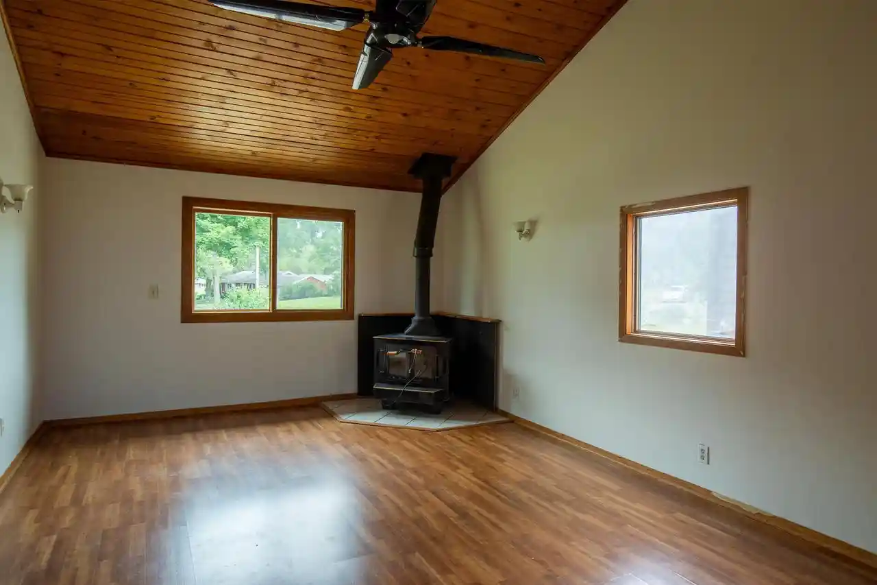3rd image of 905 Flora Lane Lane, Madison, WI 53714 | MLS# 2028532