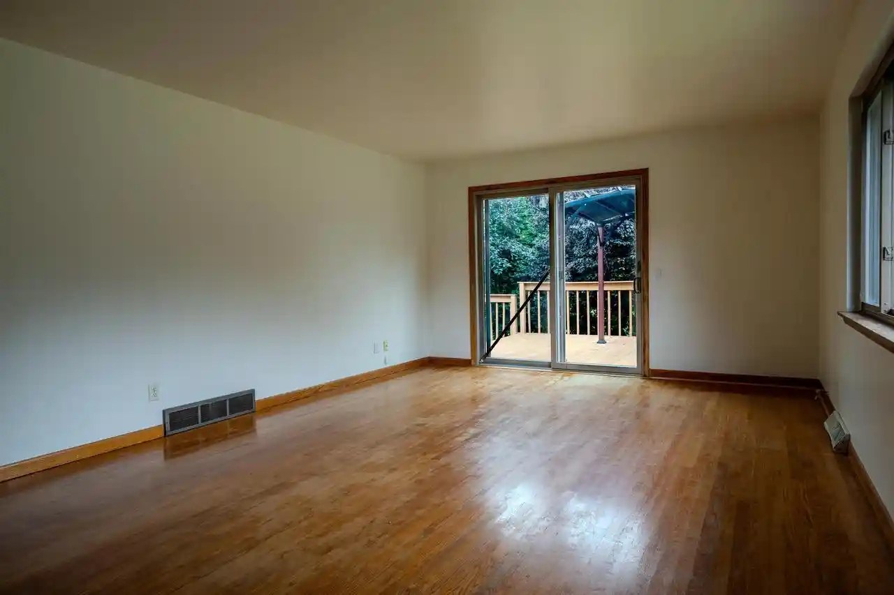 16th image of 905 Flora Lane Lane, Madison, WI 53714 | MLS# 2028532