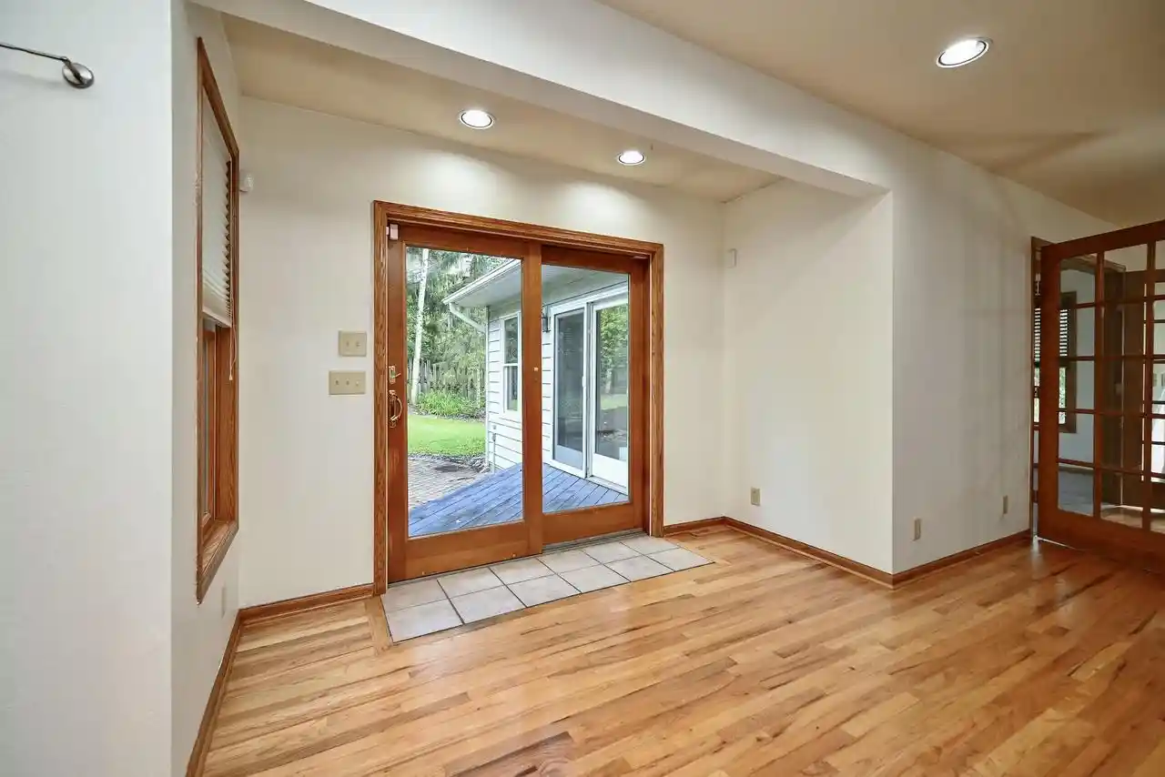 3rd image of 1555 48Th Avenue Avenue, Winona, MN 55987 | MLS# 1972607