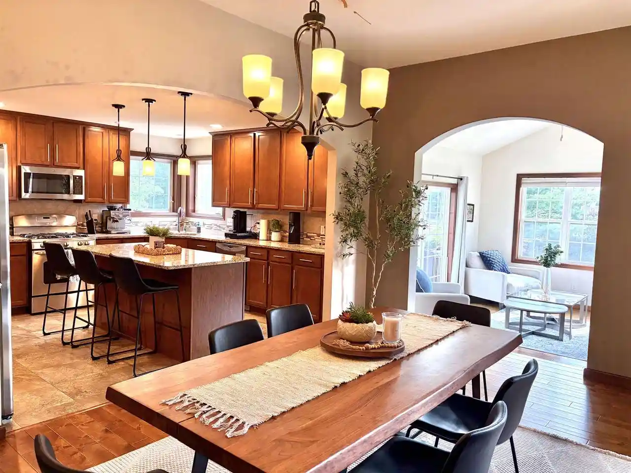 Photo 4 of Single family home for sale at 2701 E Glenhurst Lane Lane, Appleton, WI 54913 | MLS# 50329468 | Listing updated on 2026-09-08