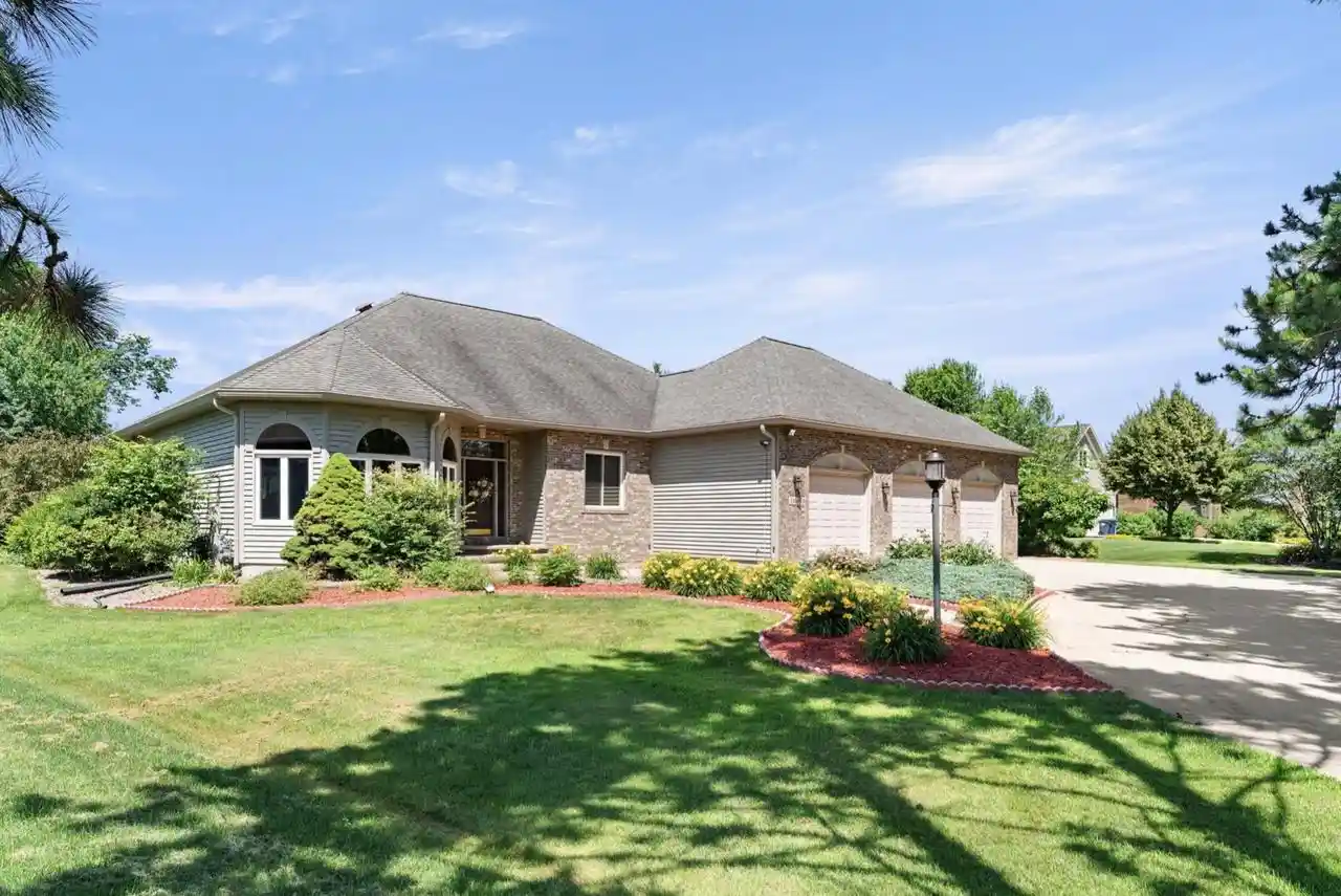 1st image of 1508 Poplar Lane Lane, Wausau, WI 54403 | MLS# 22603420