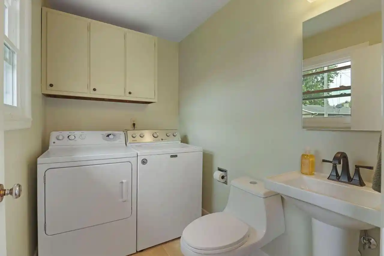 2nd image of 1821 84th Pl Pl, Kenosha, WI 53143 | MLS# 1972630